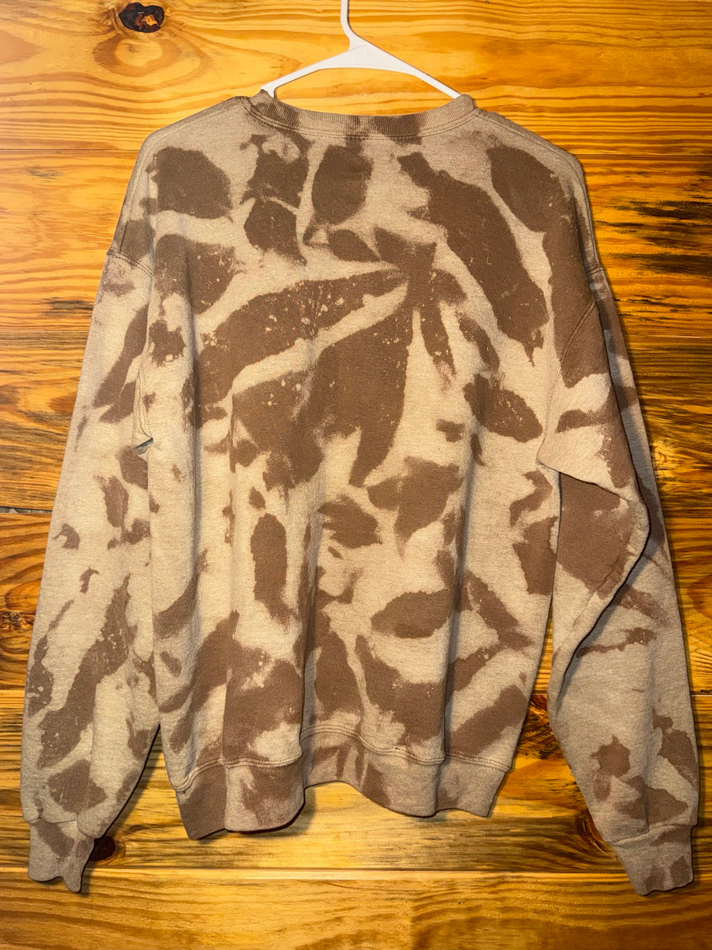 Modern Bleach Dyed Hanes Sweatshirt M