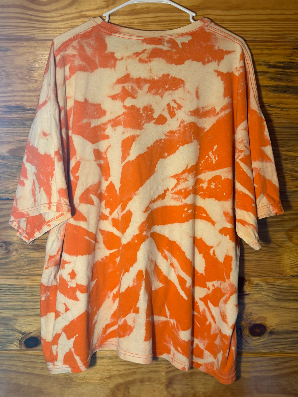 Modern Bleach Dyed Auburn University T-Shirt XL