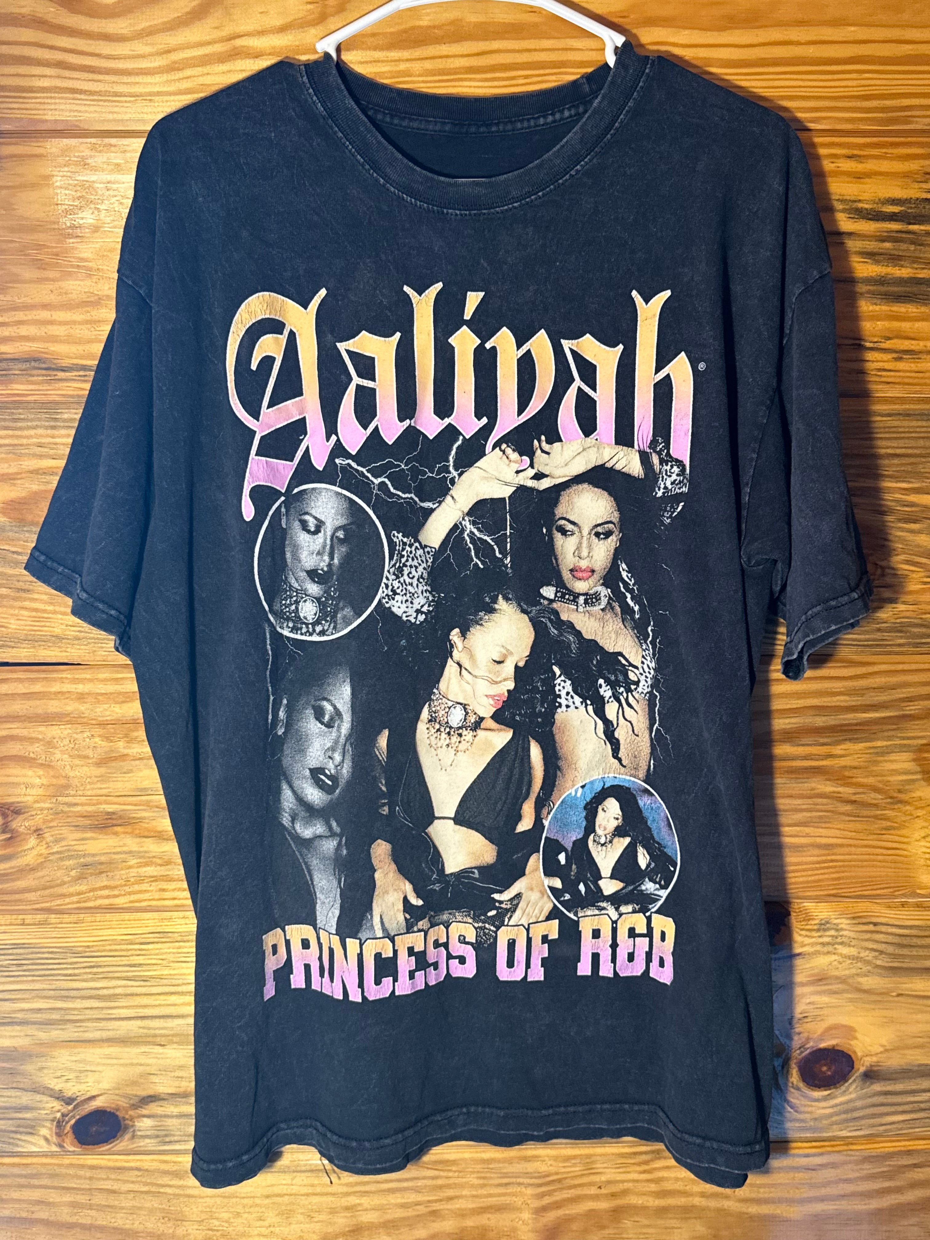 2014 Stone Washed Aaliyah Princess of R&B T-Shirt M